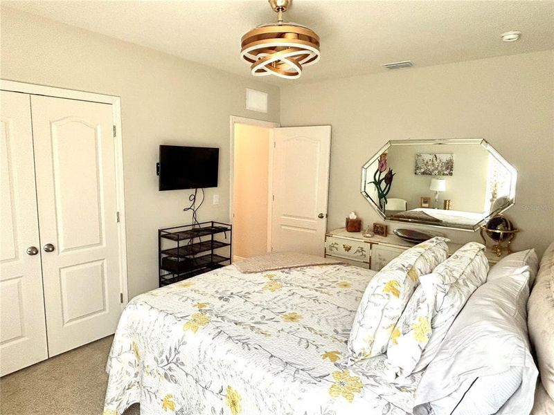 Furnished interior view inside a new home in Victoria Oaks, Deland (Image 15).