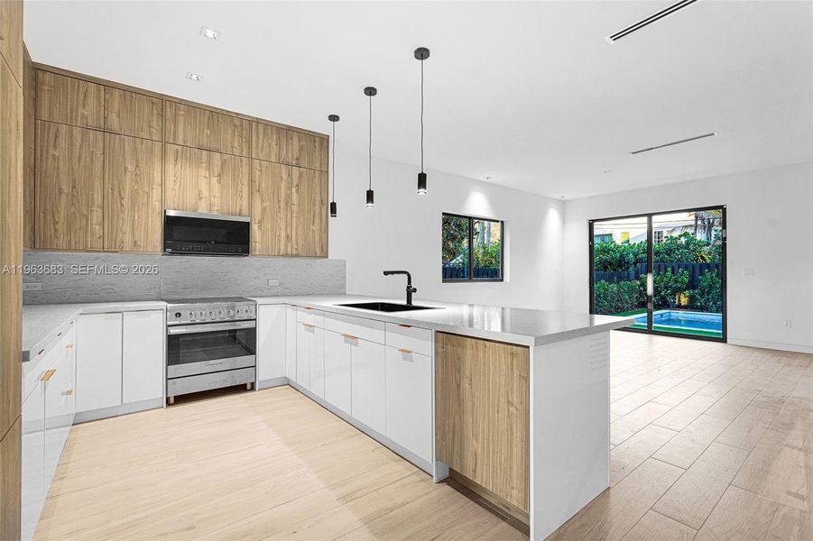 Furnished interior view inside a new home in , Miami (Image 19). Furnished interior view inside a new home in , Miami (Image 19).