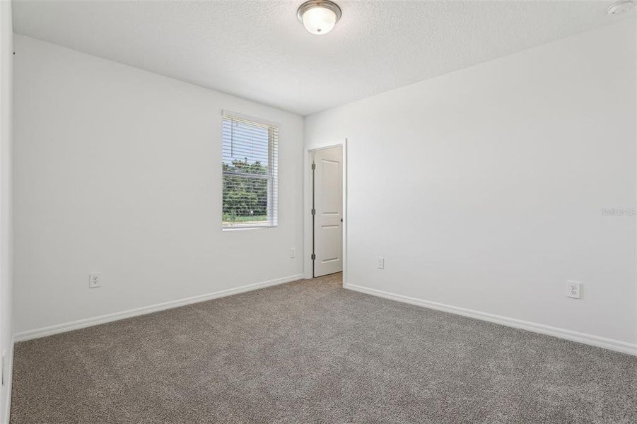 Spacious, unfurnished interior of a new home in Hamilton Bluff - Signature Series, Lake Hamilton (Image 22).