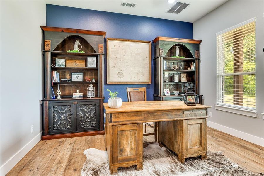 Furnished interior view inside a new home in , Ben Wheeler (Image 26).