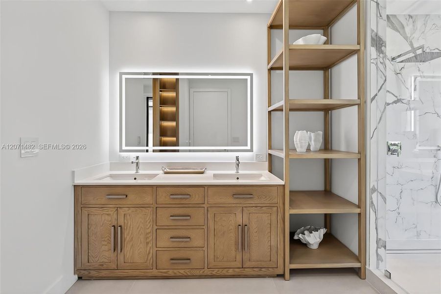 Furnished interior view inside a new home in , Fort Lauderdale (Image 47).