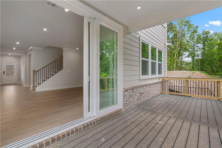 Spacious, unfurnished interior of a new home in Tiberon Woods, Cumming (Image 20).