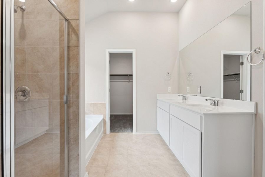 Furnished interior view inside a new home in Marble Creek Crossing, Austin (Image 7).