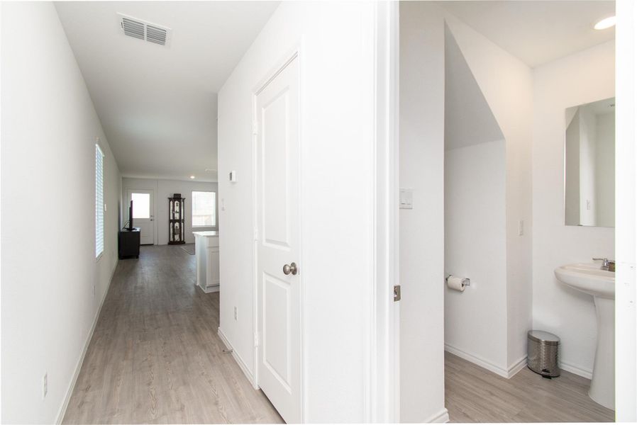 Spacious, unfurnished interior of a new home in Cielo Gardens: Welton Collection, Jarrell (Image 17). Spacious, unfurnished interior of a new home in Cielo Gardens: Welton Collection, Jarrell (Image 17).