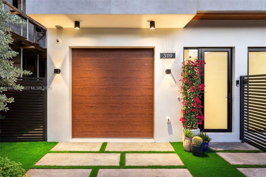 Exterior details and patio area of a home in , Miami (Image 48).