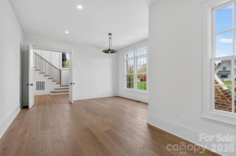 Spacious, unfurnished interior of a new home in , Mint Hill (Image 34).