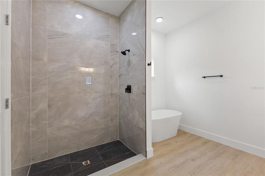 Image 32 of a home in .