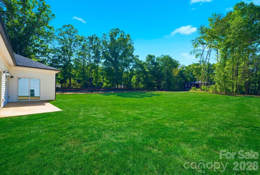Exterior details and patio area of a home in , Gastonia (Image 3).