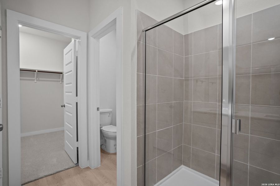 Furnished interior view inside a new home in Mesa Vista, San Antonio (Image 7).