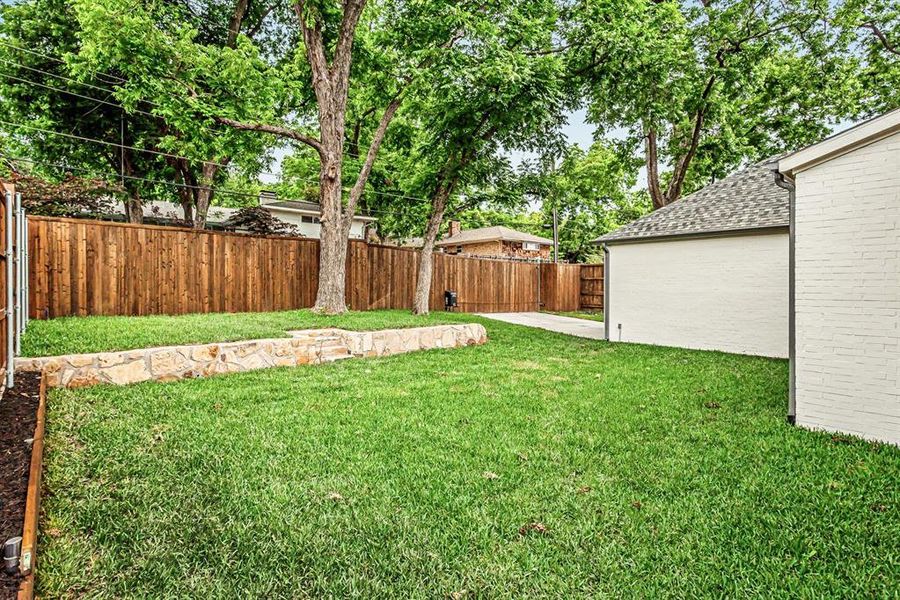 Privacy fence
