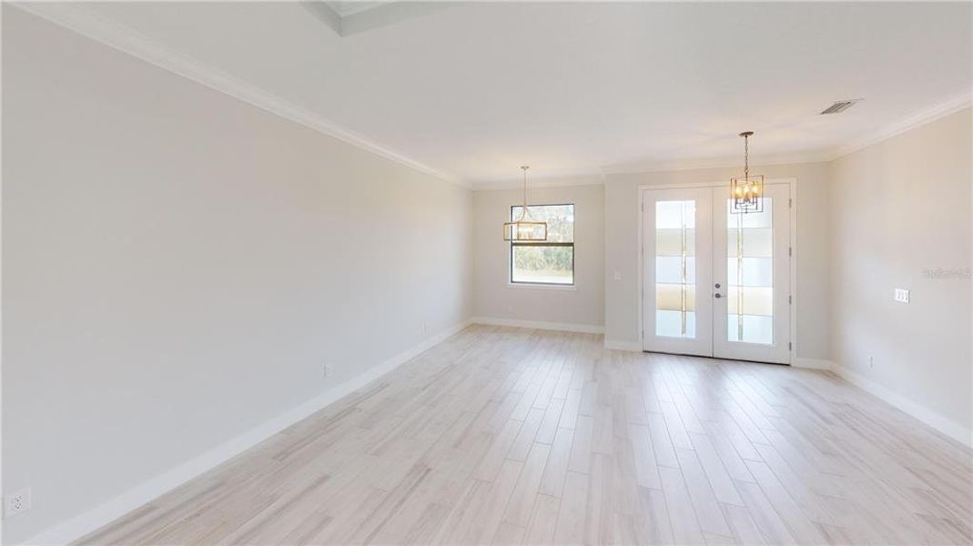 Spacious, unfurnished interior of a new home in , Port Charlotte (Image 21).