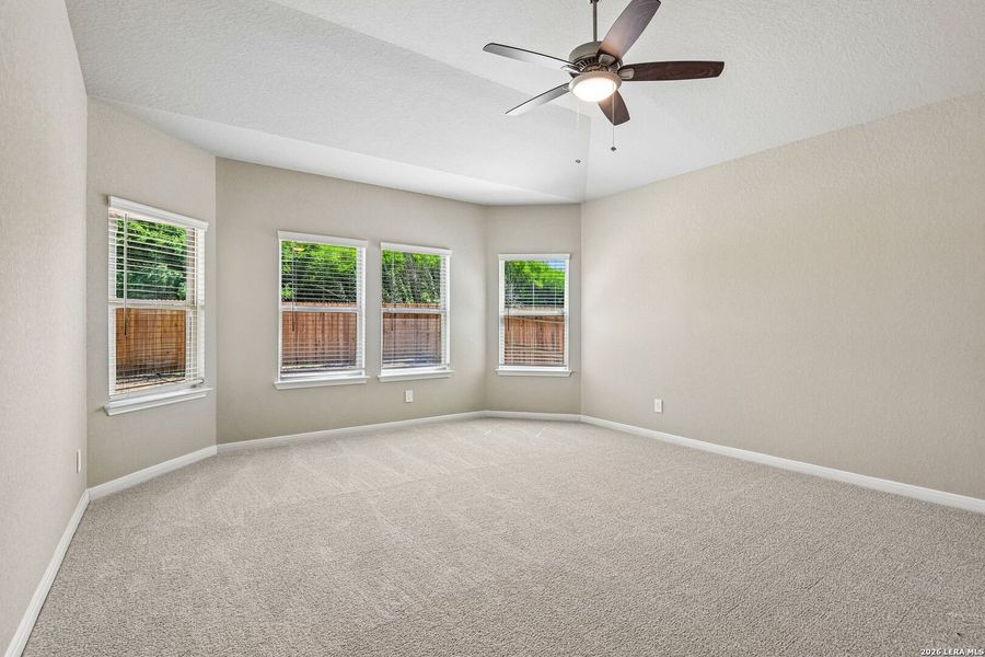 Spacious, unfurnished interior of a new home in Royal Crest, San Antonio (Image 41).
