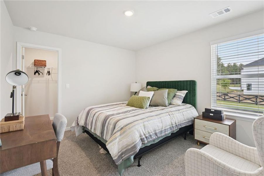 Furnished interior view inside a new home in Ivey Township, Dallas (Image 15).