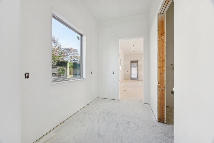 Image 27 of a home in .