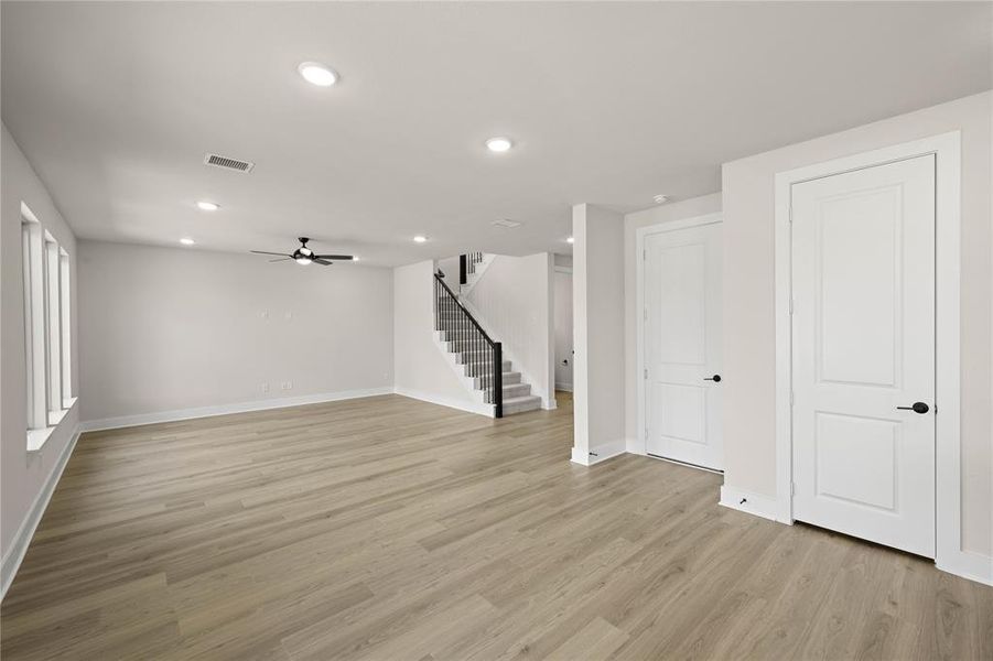 2231 Shady Elm-Dining-2 2231 Shady Elm-Dining-2