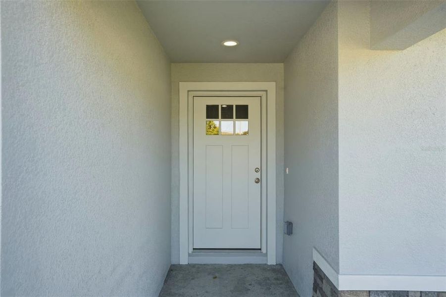 Exterior details and patio area of a home in , Weeki Wachee (Image 31). Exterior details and patio area of a home in , Weeki Wachee (Image 31).