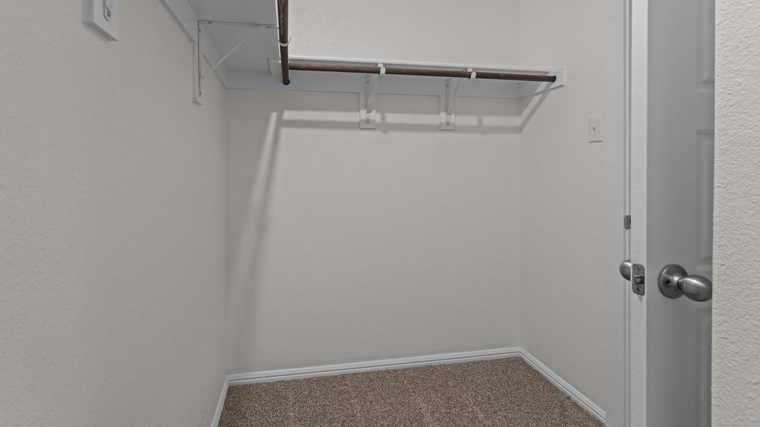 Representative unfurnished interior of a home built from the ZAVALLA by D.R. Horton in Hampton Hills, Abilene (Image 17). Representative unfurnished interior of a home built from the ZAVALLA by D.R. Horton in Hampton Hills, Abilene (Image 17).