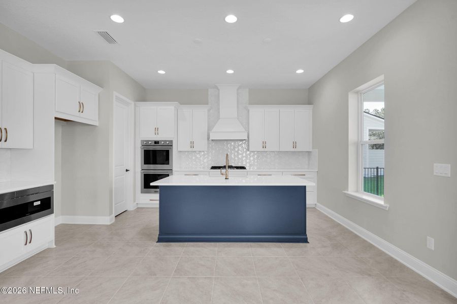 11-web-or-mls-180 Sienna_011