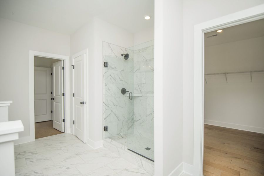 *Photo of Example Home. Selections and finishes may vary.