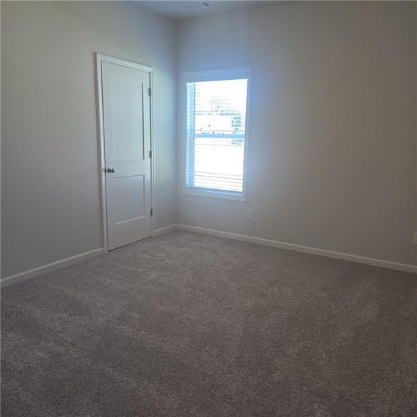 Spacious, unfurnished interior of a new home in , Loganville (Image 7).