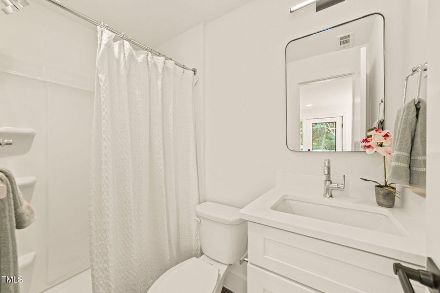 25-web-or-mls-10-print-3D5A7868