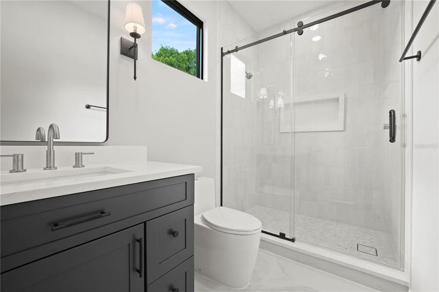Furnished interior view inside a new home in , Orlando (Image 30).