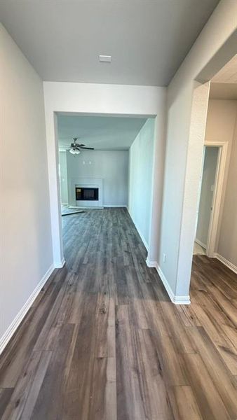 Spacious, unfurnished interior of a new home in Liberty Pointe, Gainesville (Image 7).
