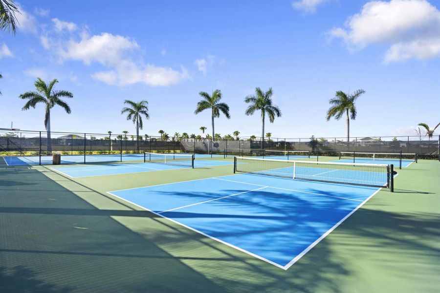 Community amenities in Central Park 40s, Port St. Lucie (Image 35).