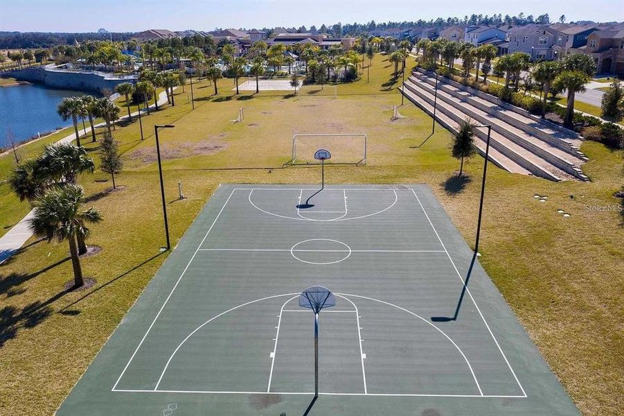 Community amenities in , Kissimmee (Image 42).