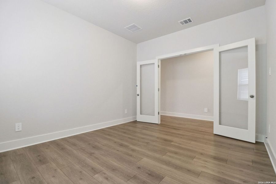 Spacious, unfurnished interior of a new home in Sagebrooke - Classic Series, San Antonio (Image 35).