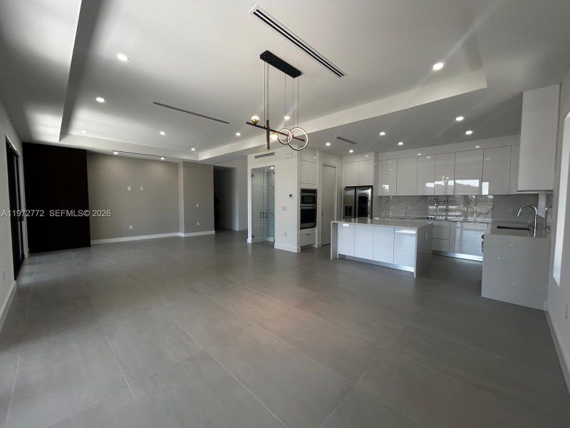 Spacious, unfurnished interior of a new home in , Cape Coral (Image 14). Spacious, unfurnished interior of a new home in , Cape Coral (Image 14).