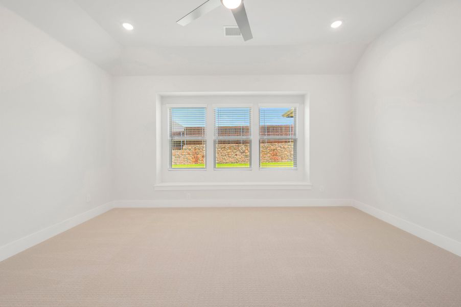 Spacious, unfurnished interior of a new home in View at the Reserve, Mansfield (Image 22).