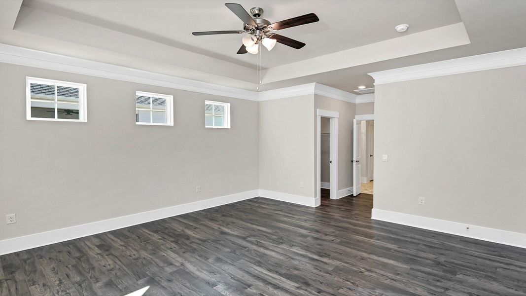 Spacious, unfurnished interior of a new home in Livingston Woods, Irmo (Image 35).