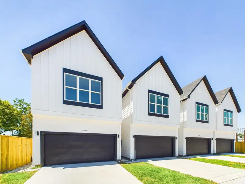 Front exterior of a new home in , Houston, TX, highlighting curb appeal (Image 1). Front exterior of a new home in , Houston, TX, highlighting curb appeal (Image 1).