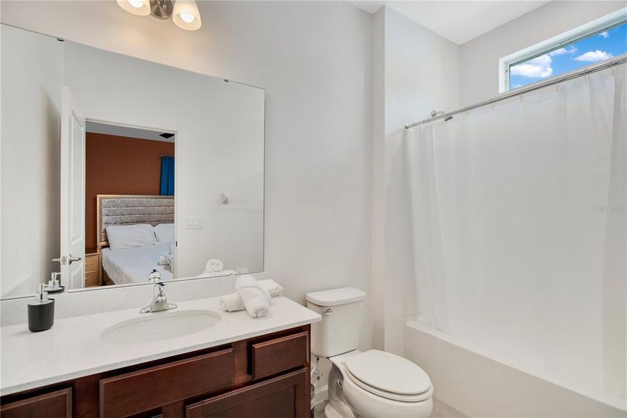 Furnished interior view inside a new home in , Kissimmee (Image 21).