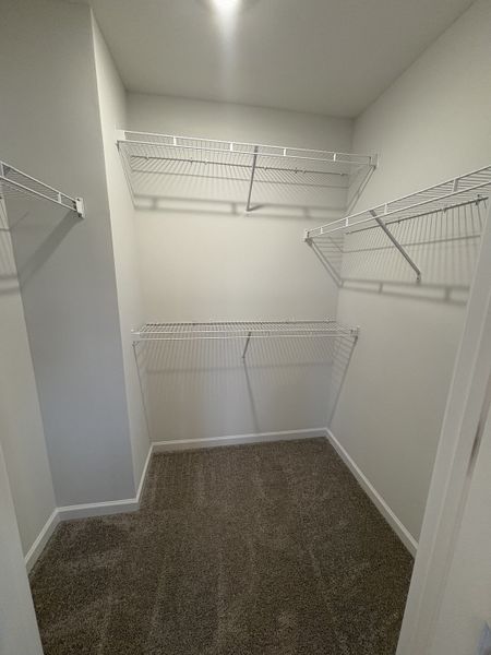 Photo is of the model home to show what the completed floor plan looks like. Selections and Options may vary.