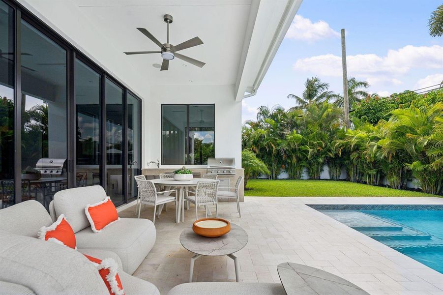 1040 NW 6th Terrace Boca Raton FL 72