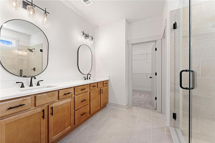 Furnished interior view inside a new home in , Jefferson (Image 5).