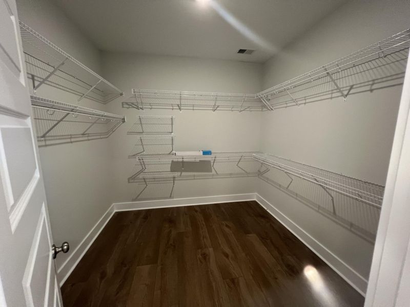 Spacious, unfurnished interior of a new home in Lochton, Summerville (Image 40). Spacious, unfurnished interior of a new home in Lochton, Summerville (Image 40).