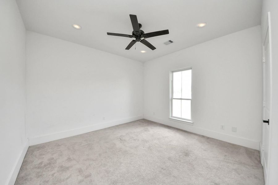 Spacious, unfurnished interior of a new home in , Alvin (Image 22). Spacious, unfurnished interior of a new home in , Alvin (Image 22).
