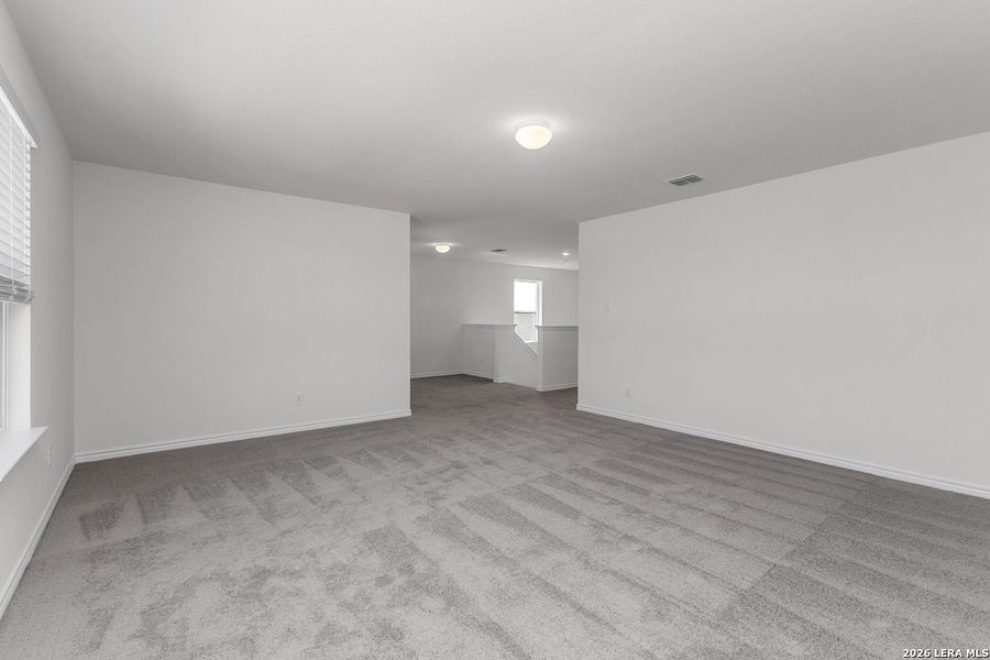 Spacious, unfurnished interior of a new home in The Granary - Heritage Collection, San Antonio (Image 20).