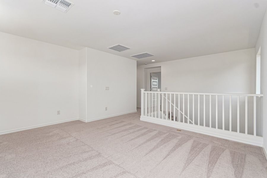 Representative unfurnished interior of a home built from the Glenstone by Taylor Morrison in Lucero Discovery Collection, Goodyear (Image 26).
