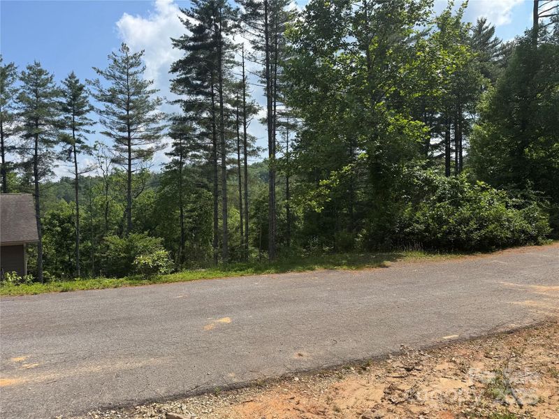 Image 16 of a home in . Image 16 of a home in .