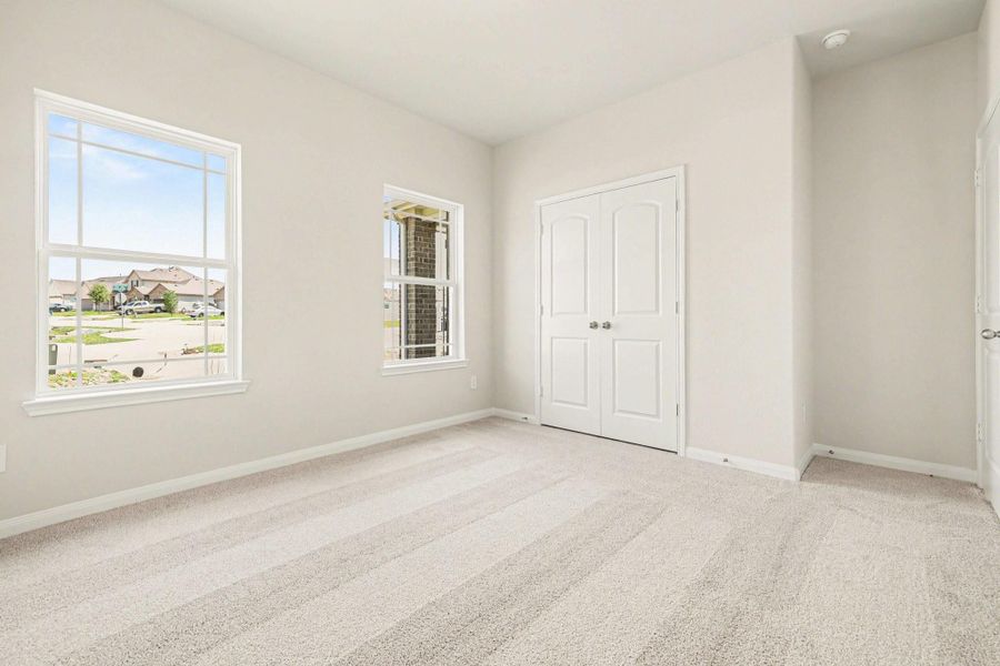 Spacious, unfurnished interior of a new home in Clear View Estates, Willis (Image 23).