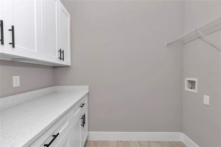 Furnished interior view inside a new home in , Ocala (Image 33).