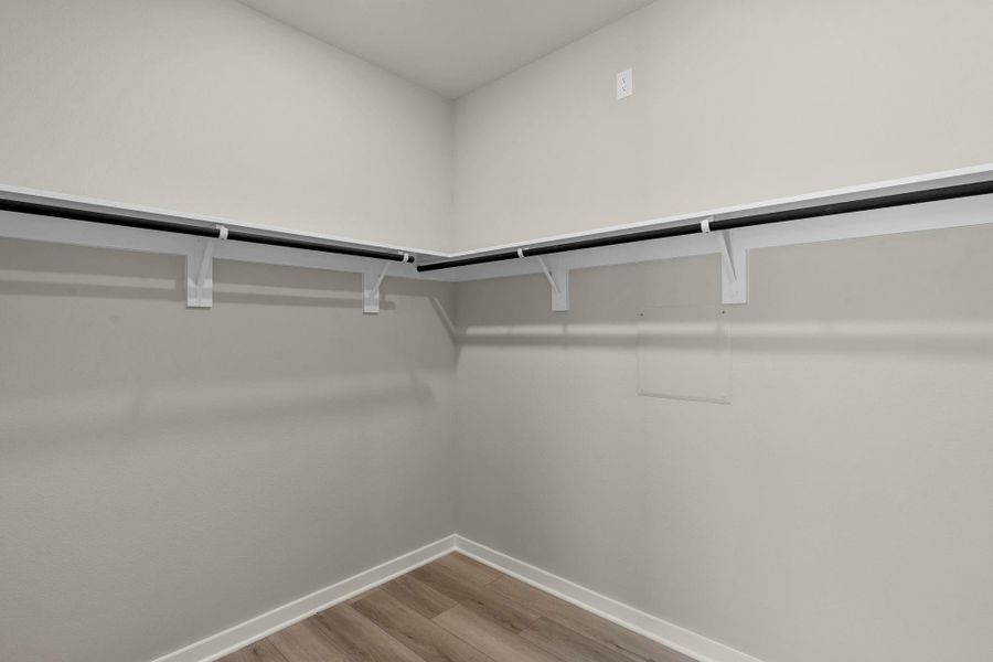 Spacious, unfurnished interior of a new home in Arabella on the Prairie 60', Richmond (Image 19).