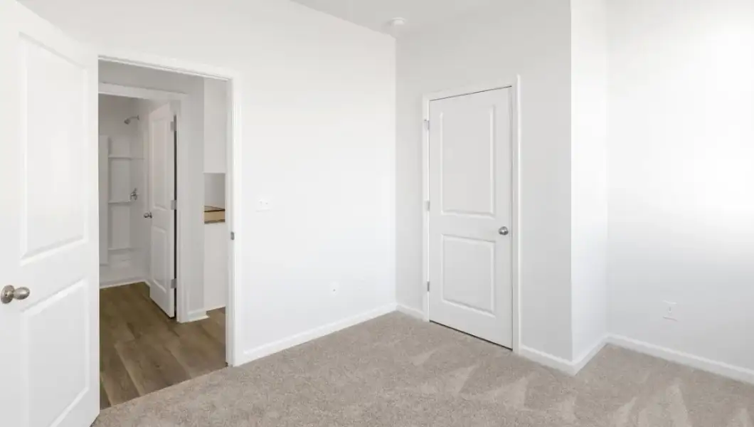 Representative unfurnished interior of a home built from the Robie by D.R. Horton in Saunders Village, Northwest (Image 16).