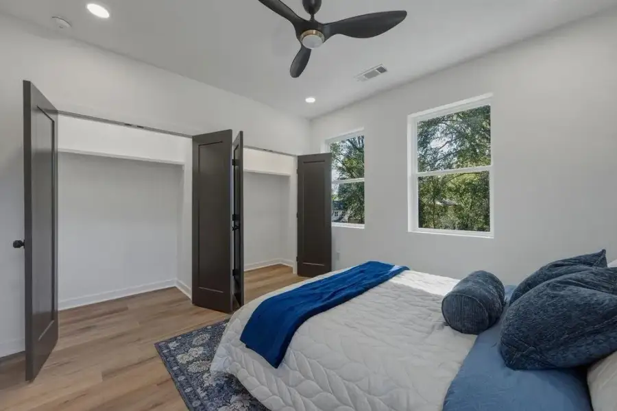 Furnished interior view inside a new home in , Atlanta (Image 12).