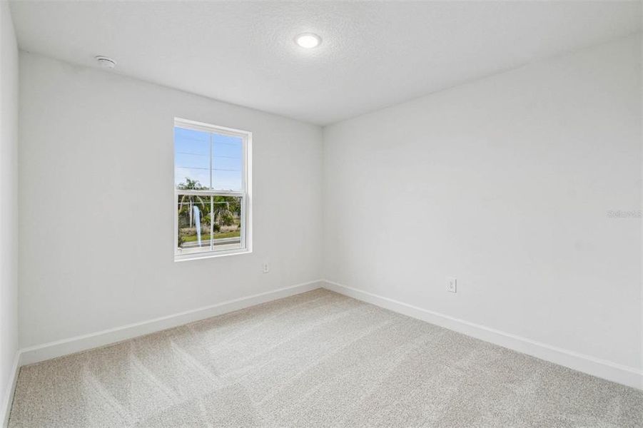 Spacious, unfurnished interior of a new home in Aspire at Canter Creek, Davenport (Image 29).