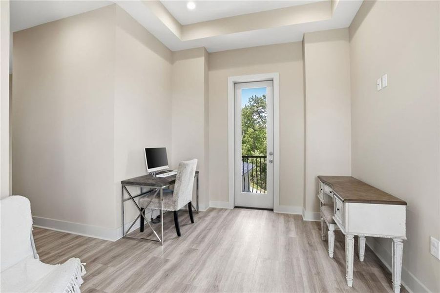 Furnished interior view inside a new home in , Clarkesville (Image 53).